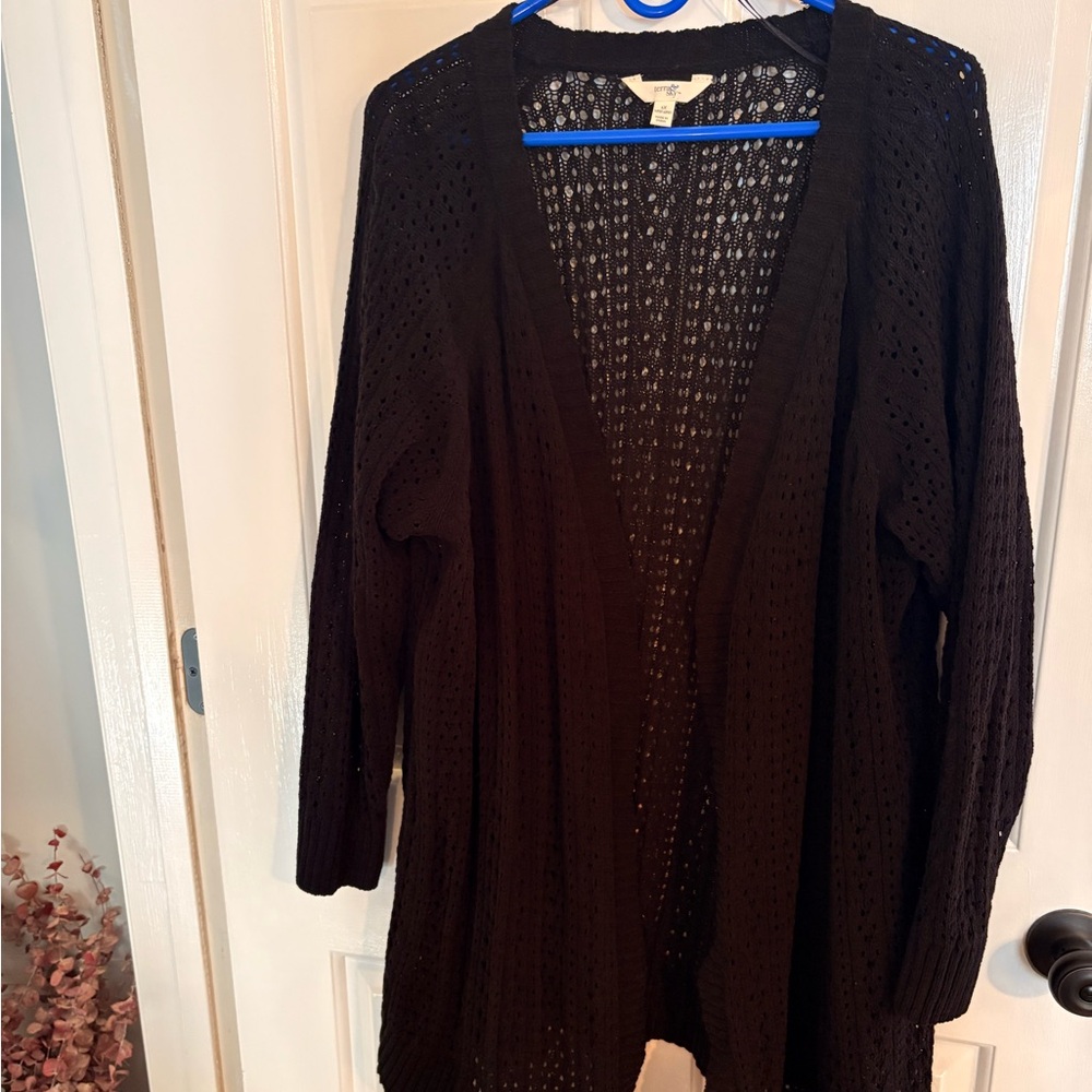 Terra & Sky Black Open Knit Cardigan